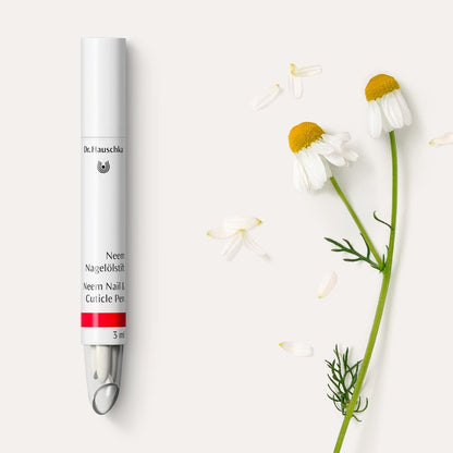 Dr. Hauschka Neem Nail & Cuticle Pen 3ml